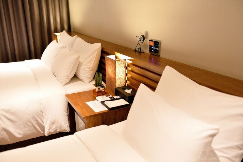 Golden Business Hotel