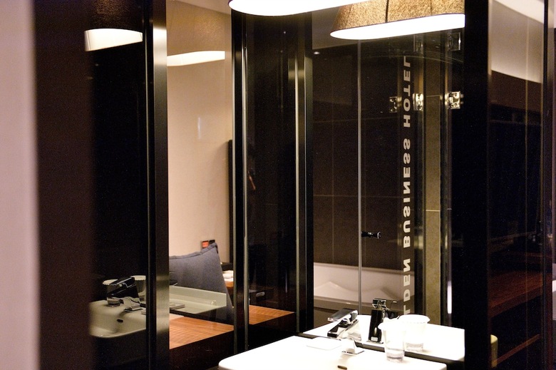Golden Business Hotel