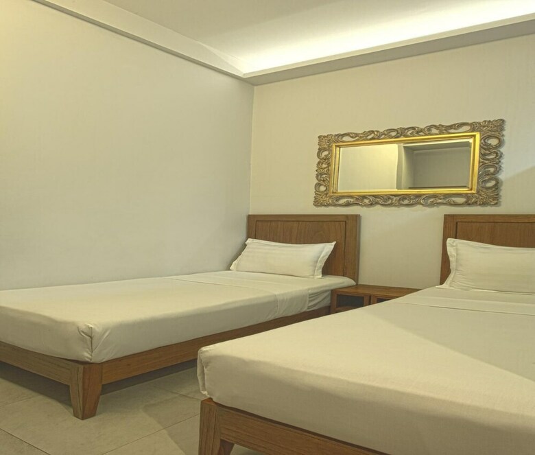 Hotel Fuxion Inn