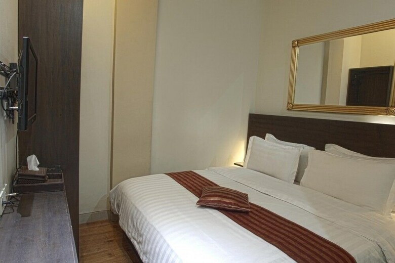 Hotel Fuxion Inn