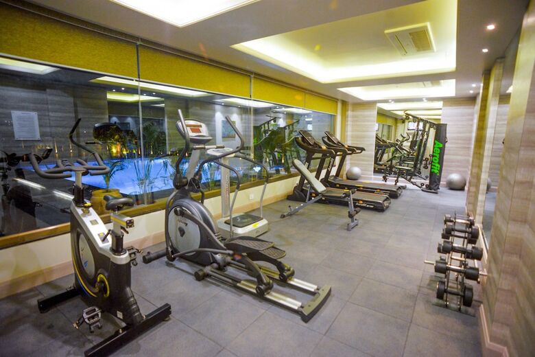 Hotel Efcee Sarovar Portico Bhavnagar