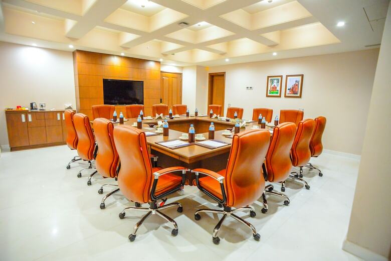 Hotel Efcee Sarovar Portico Bhavnagar