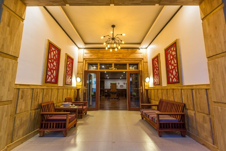 Damnak Villa Retreat
