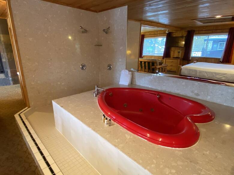 Hotel Secrets Inn Lake Tahoe