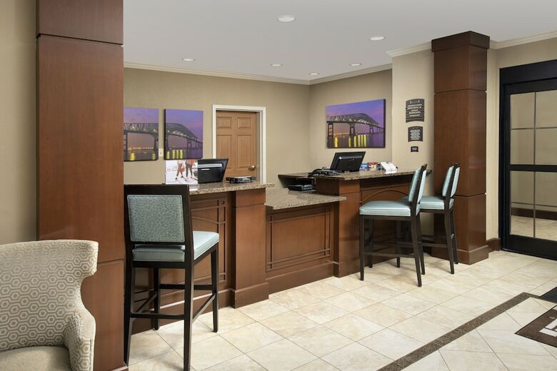 Hotel Staybridge Suites Baltimore Bwi Airport