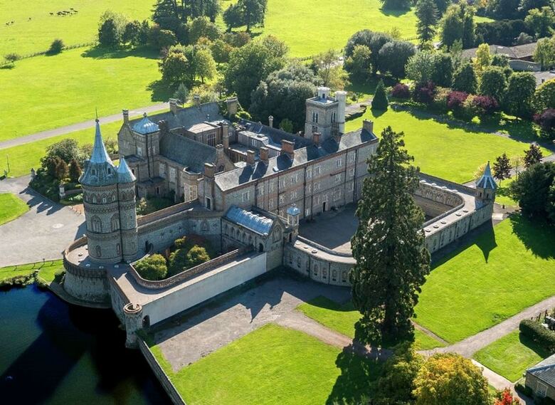 Hotel de Vere Horsley Estate