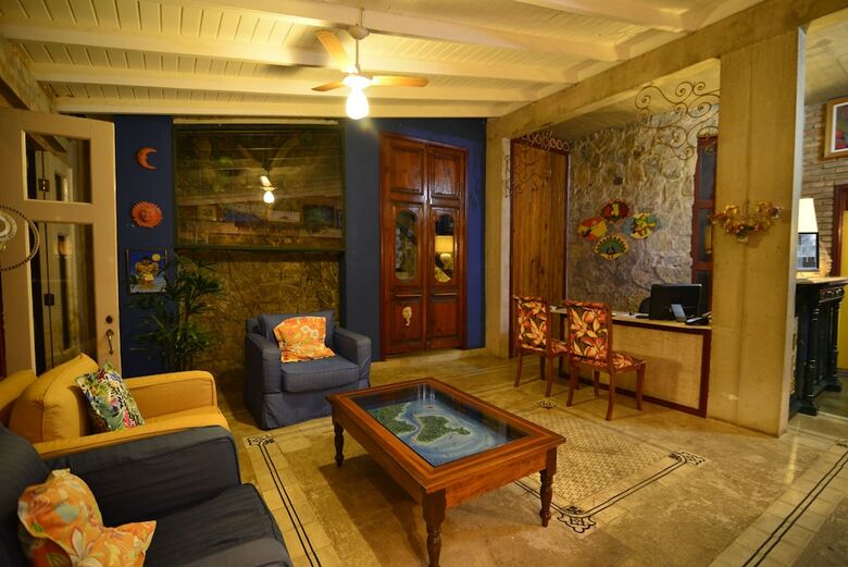Velinn Hotel Maison Joly