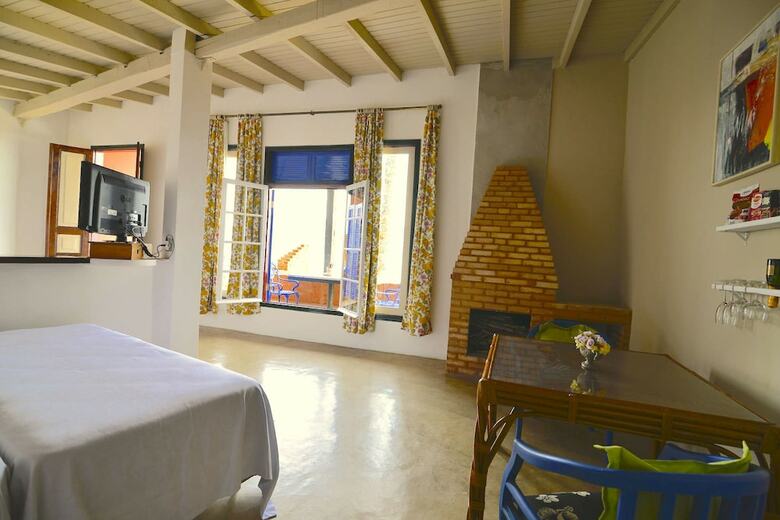 Velinn Hotel Maison Joly