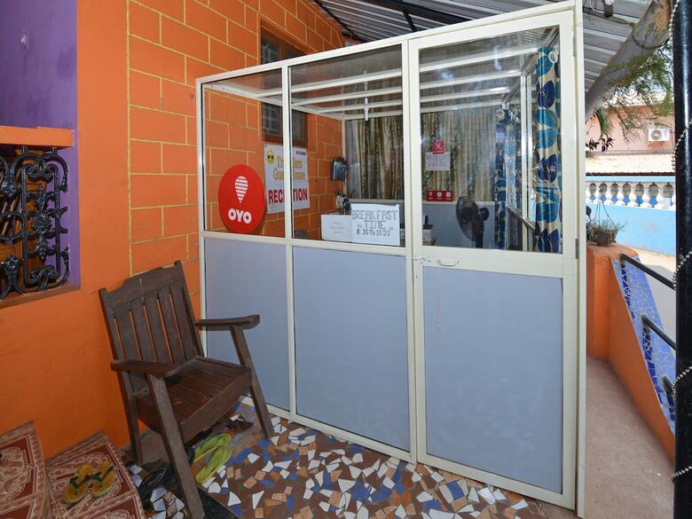 Hotel Oyo 7288 Traveller Guest House