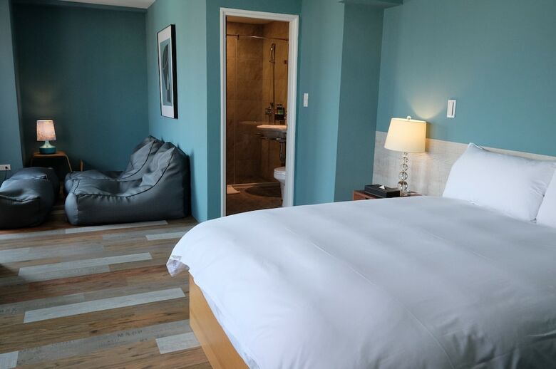 Hostal Happy Inn & Hostel