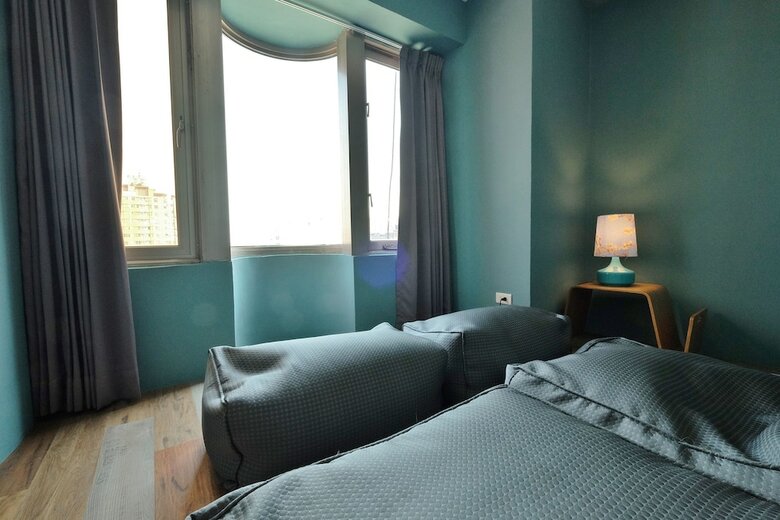 Hostal Happy Inn & Hostel