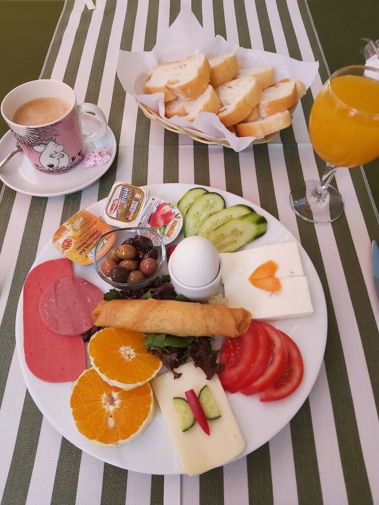 Blue Heaven Apart Hotel