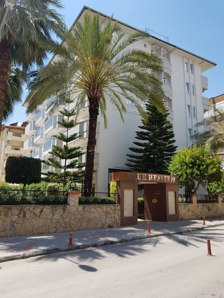 Blue Heaven Apart Hotel