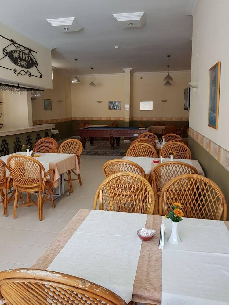 Blue Heaven Apart Hotel