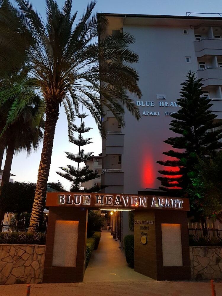 Blue Heaven Apart Hotel