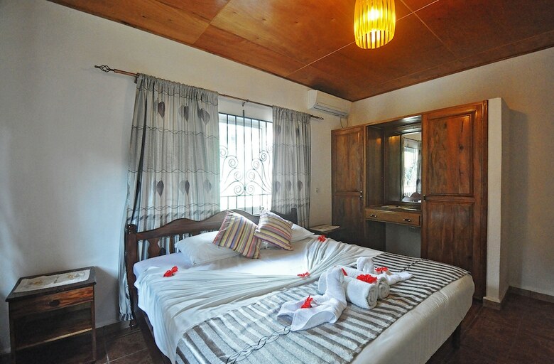 Hotel Acquario Villa