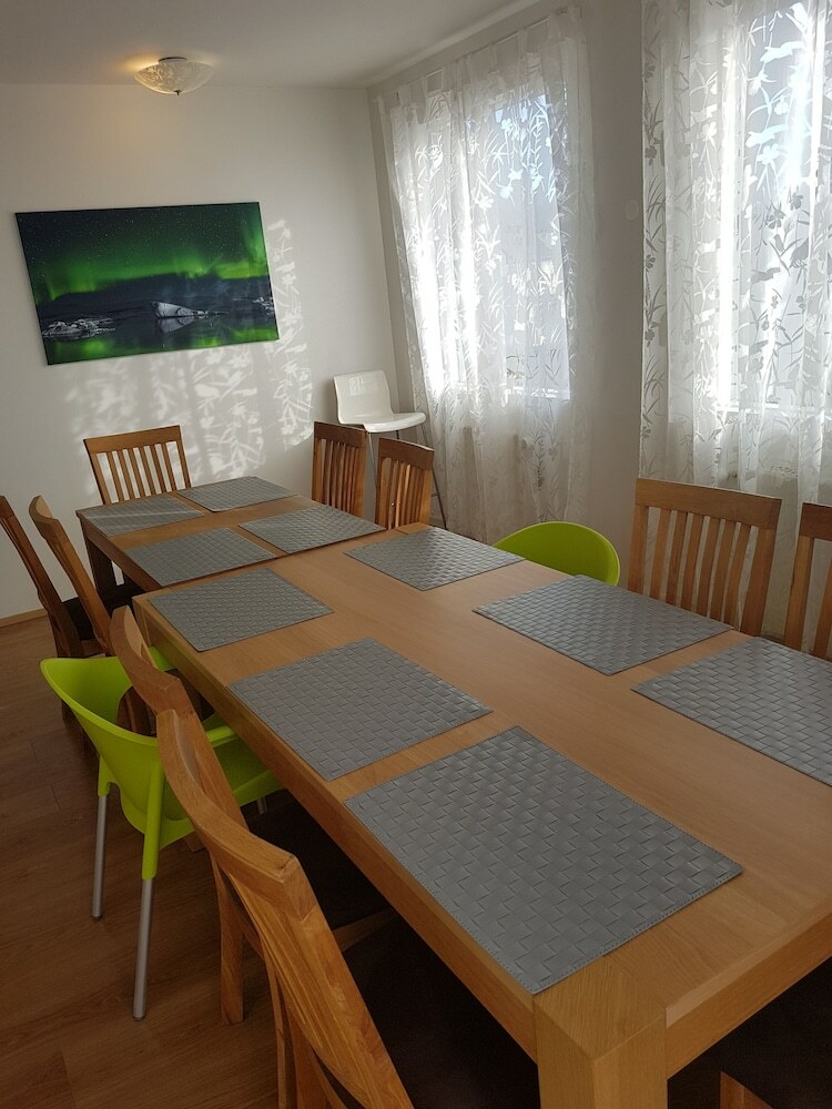 Hotel H�fn Guesthouse