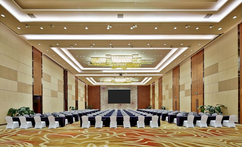 Hotel Holiday Inn Chengdu Qinhuang
