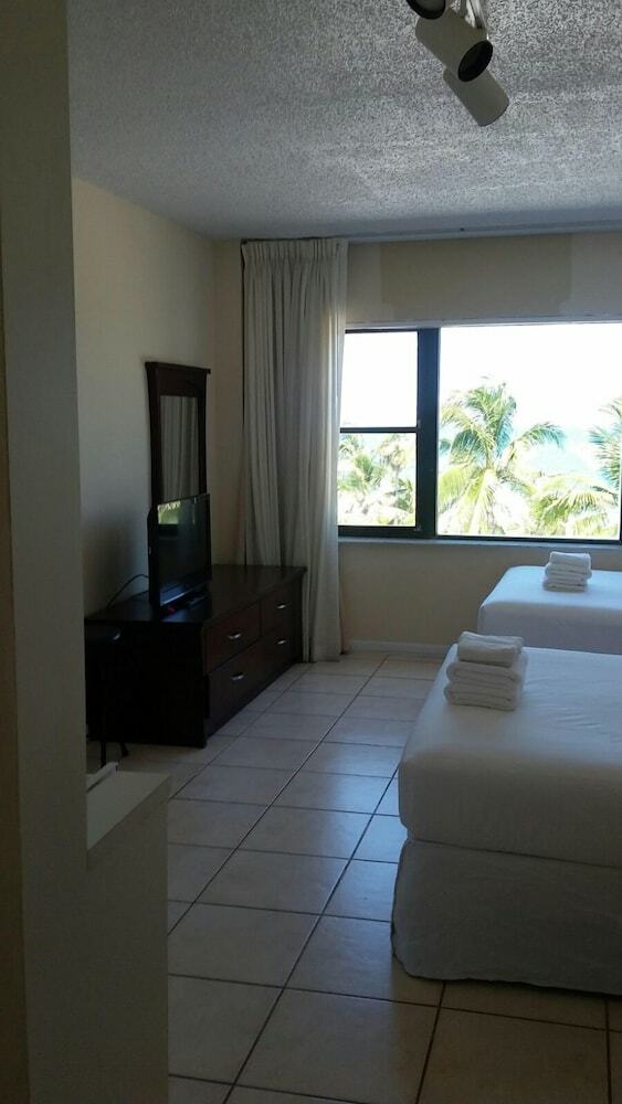 Casablanca By Design Suites Miami