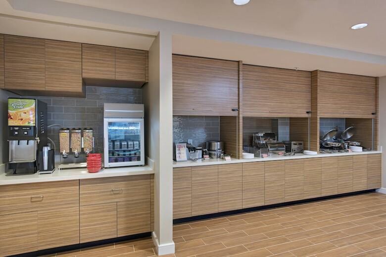 Hotel Towneplace Suites By Marriott Lakeland