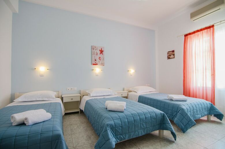 Hotel Athena Rooms