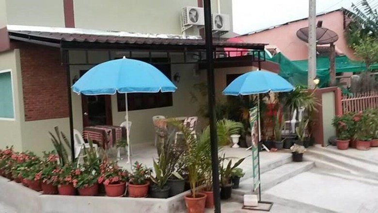 Hotel Jansupar Court