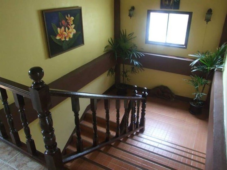 Hotel Jansupar Court