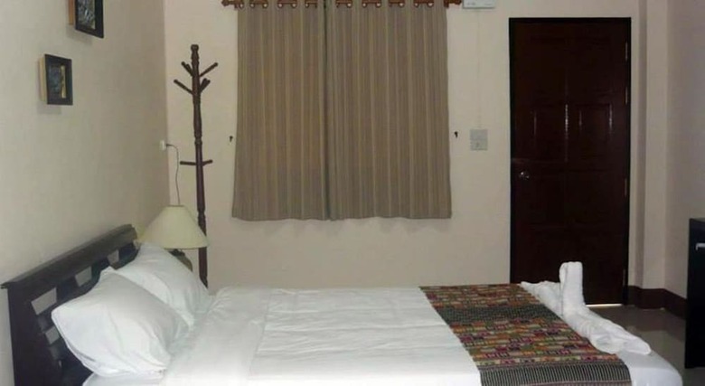 Hotel Jansupar Court