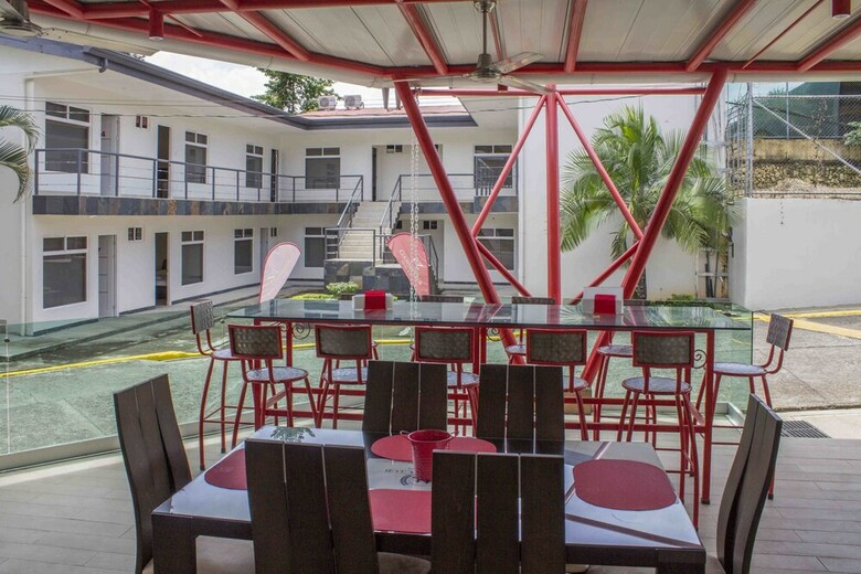 Pz Country Club Hotel & Spa