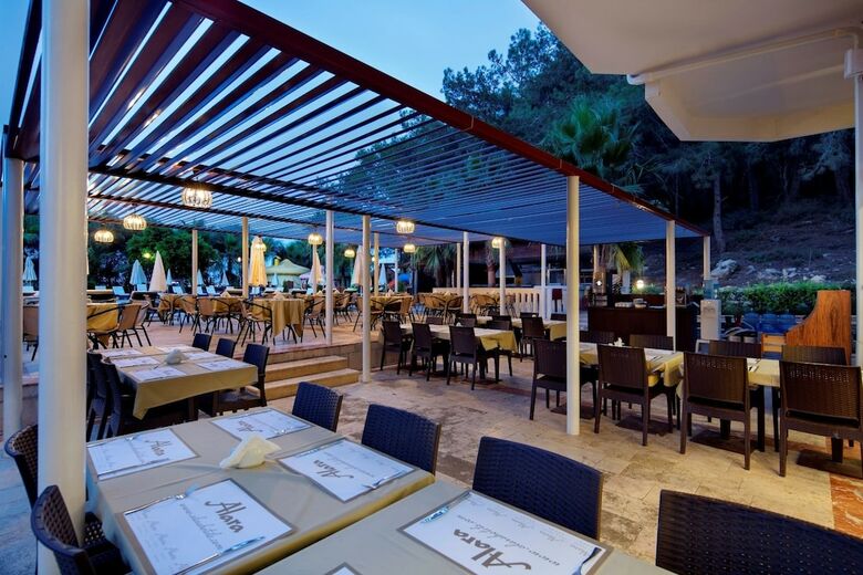 Alara Kum Hotel - All Inclusive