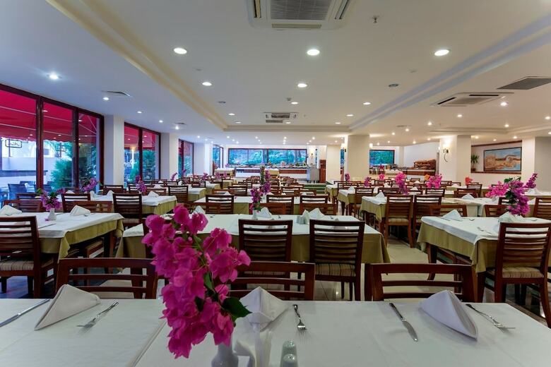 Alara Kum Hotel - All Inclusive