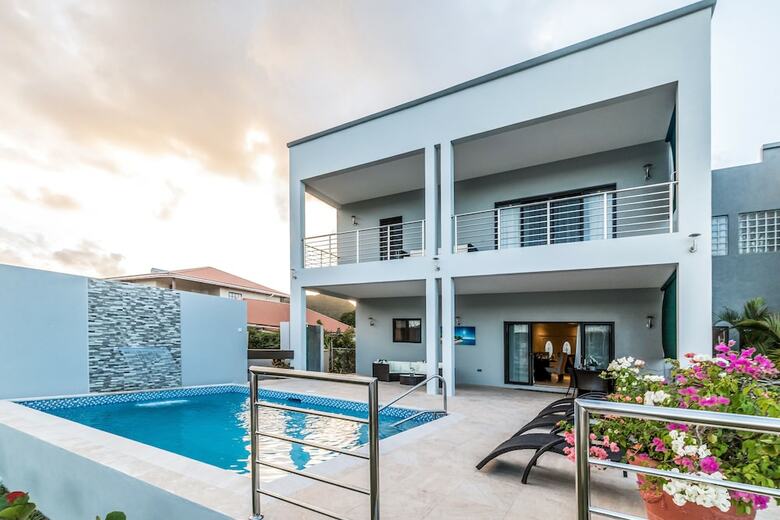 Hotel Bay Gardens Beach Resort