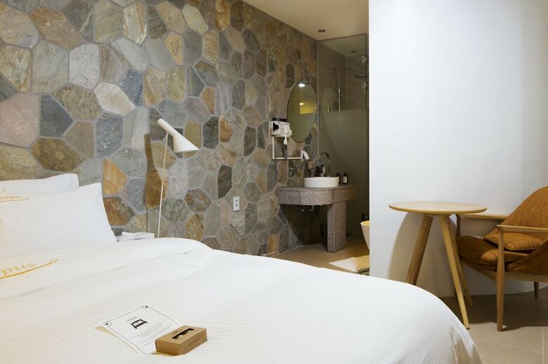 Gangnam Campus Hotel