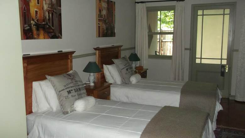 Hotel Housemartin Guest Lodge