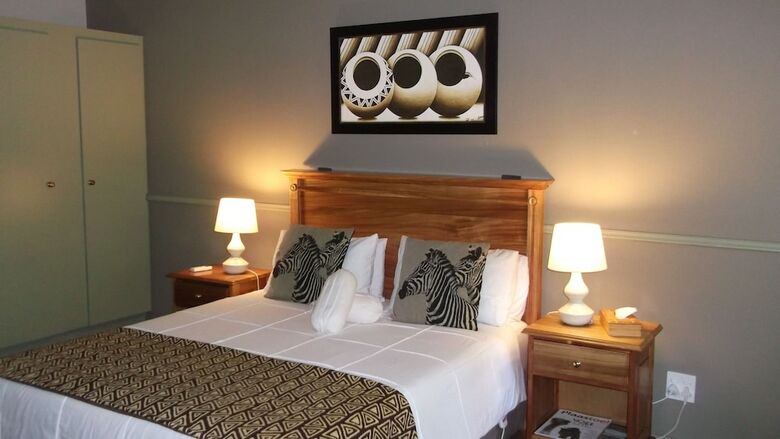 Hotel Housemartin Guest Lodge