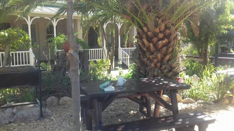 Hotel Housemartin Guest Lodge