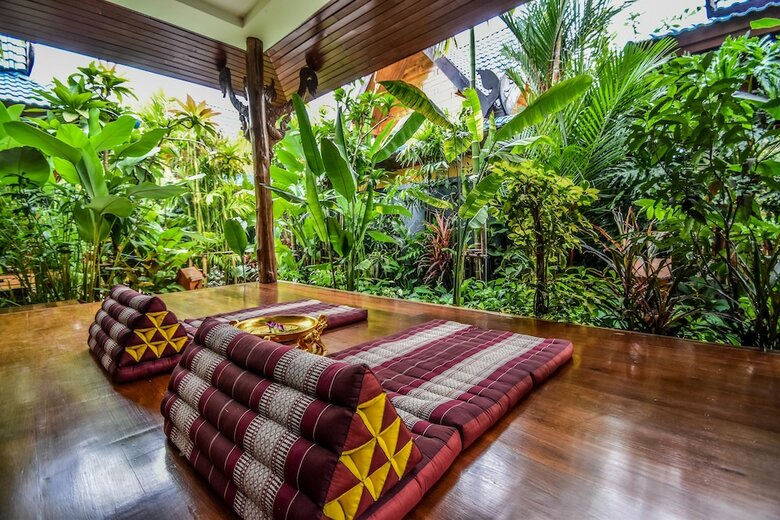 Hotel The Nine Thipthara Klongson Resort