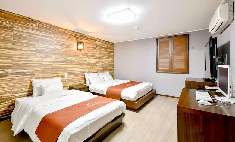 Ehotel Gumi