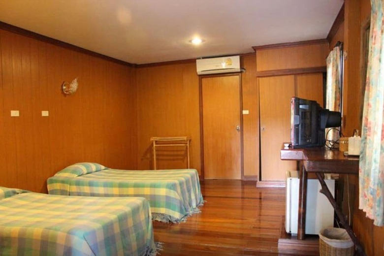 Hotel Laoya Inland Resort