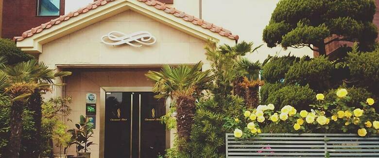 Charmant Hotel