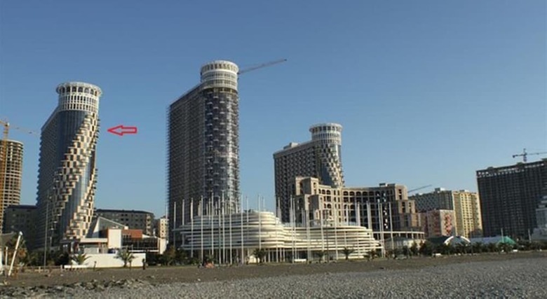 Rock Hotel First Line