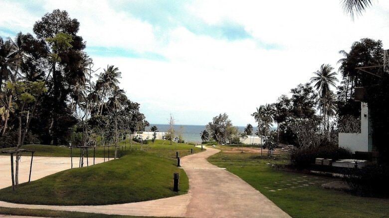 Hotel Seanery Beach Resort