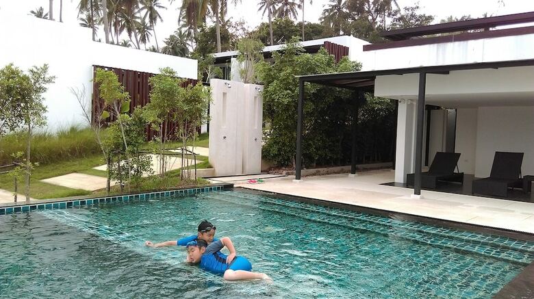 Hotel Seanery Beach Resort