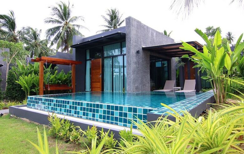 Hotel Seanery Beach Resort