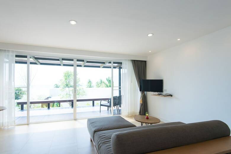 Hotel Seanery Beach Resort