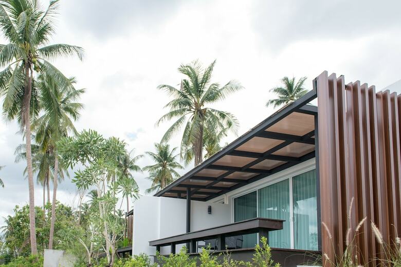 Hotel Seanery Beach Resort