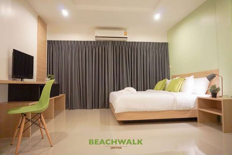 Hotel Beachwalk Jomtien