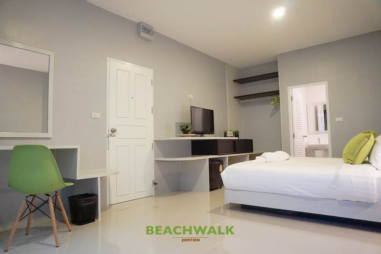 Hotel Beachwalk Jomtien