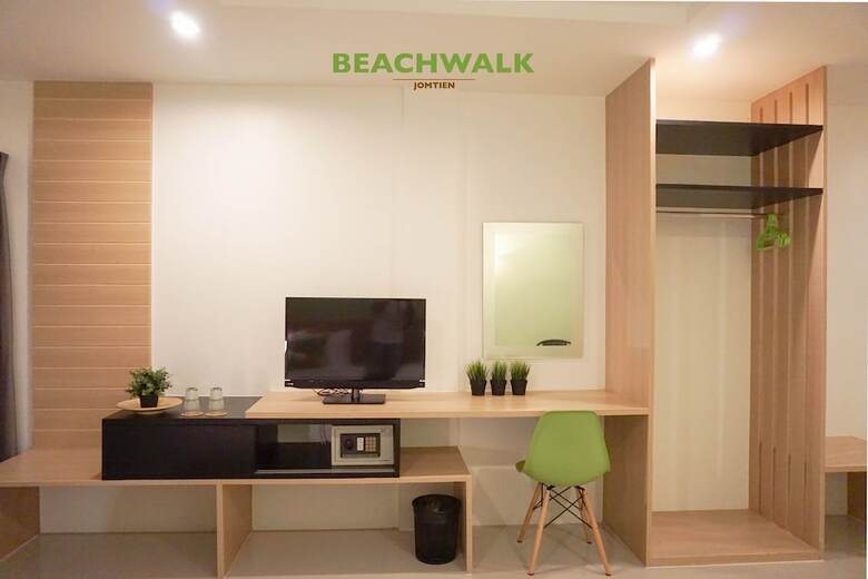 Hotel Beachwalk Jomtien