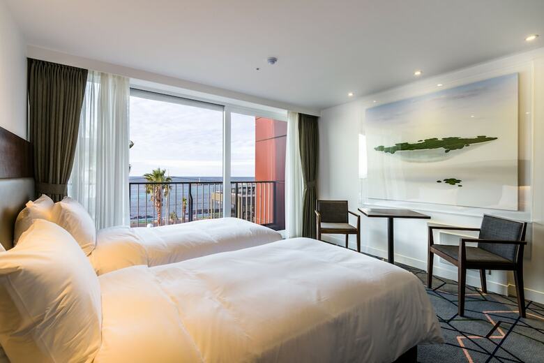 Augila Hotel Jeju Oceano Suites